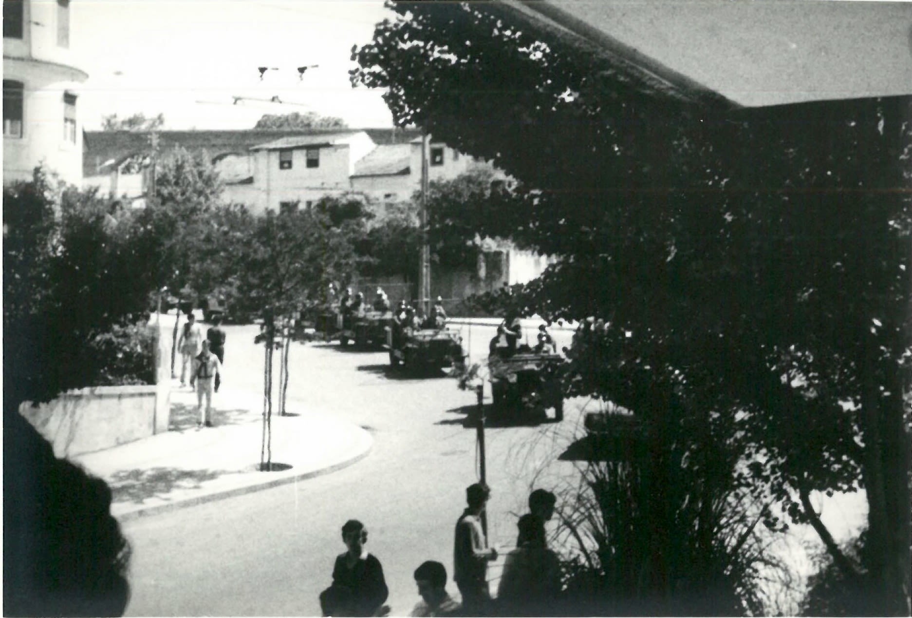 CENTRO DE DOCUMENTAÇÃO 25 DE ABRIL - UNIVERSIDADE DE COIMBRA